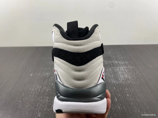 Bunny 8 Retro (2013) Bugs Air Jordan 305381-103 0819